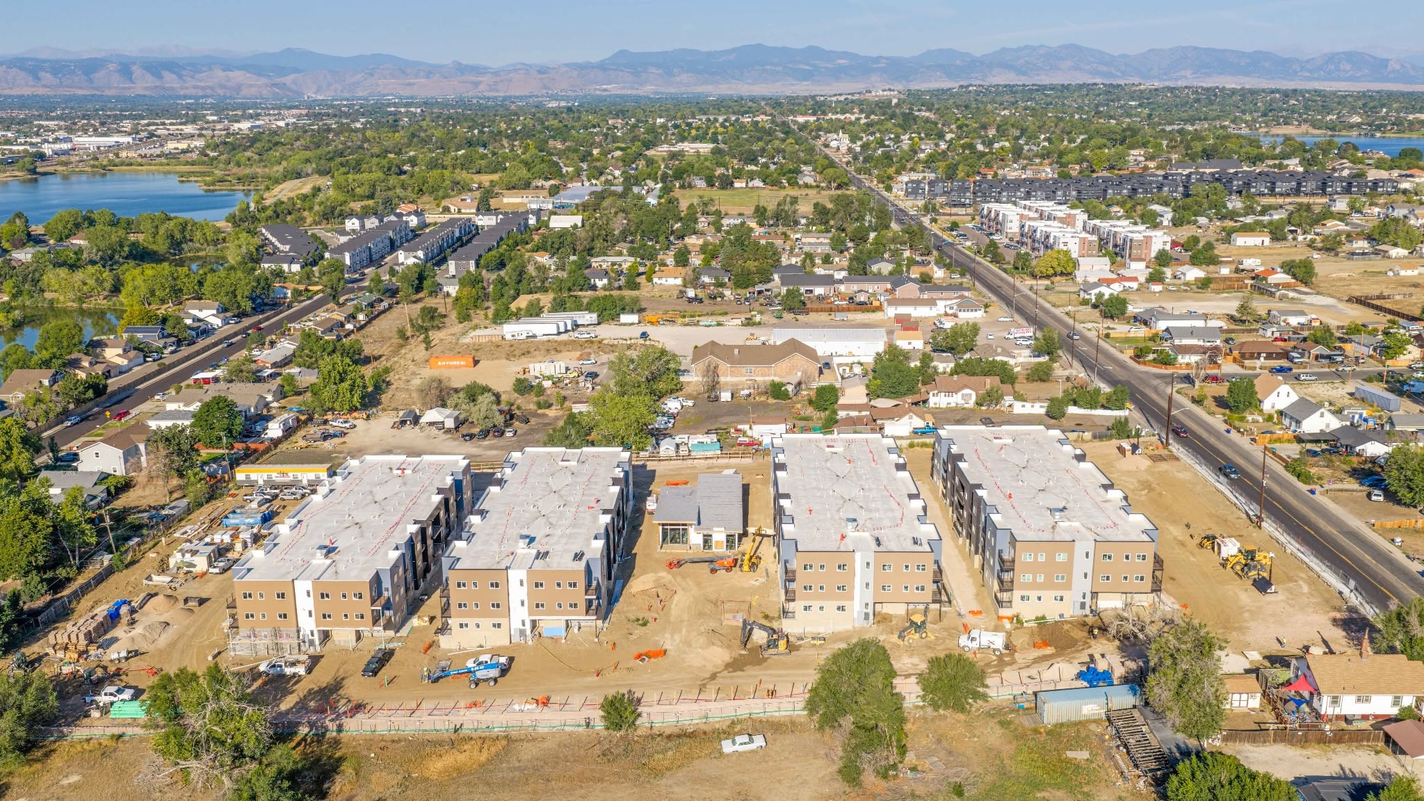Oaks Ridge at 64th in Denver