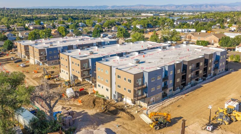 Oaks Ridge at 64th in Denver